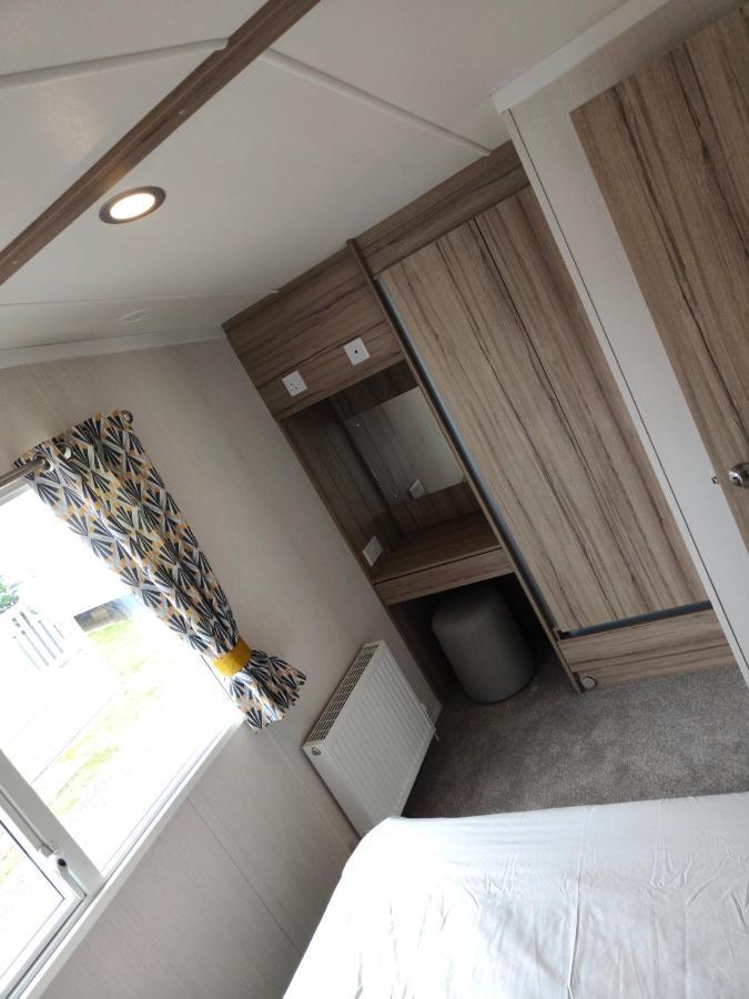 F14 Static Caravan, Fairway Holiday Park Sandown Zewnętrze zdjęcie